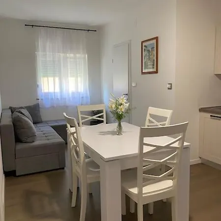 Apartman Inge -sinj Apartamento Sinj